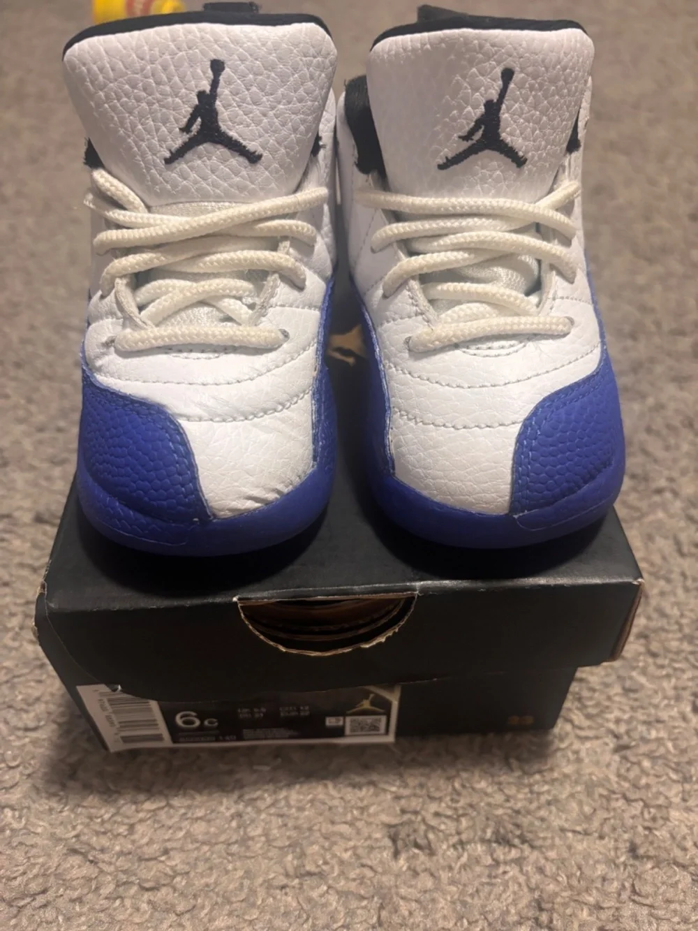 Jordan Retro 12, royal blue and white size 6c